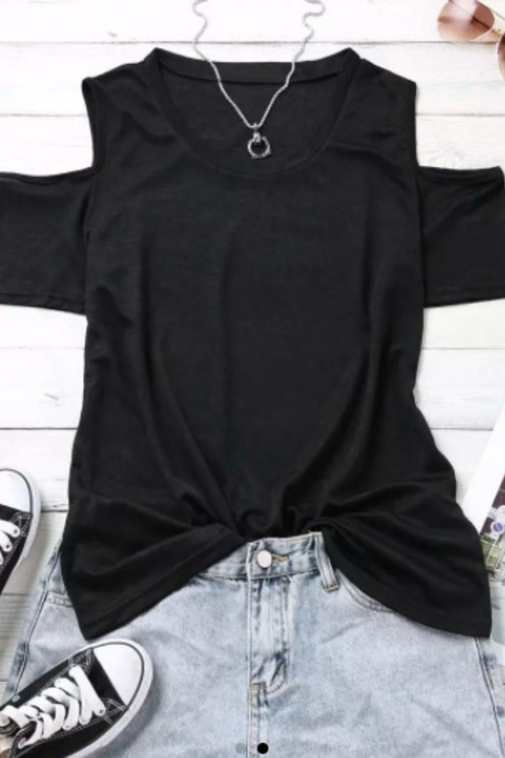 Cold Shoulder O Neck
Casual Blouse In Black