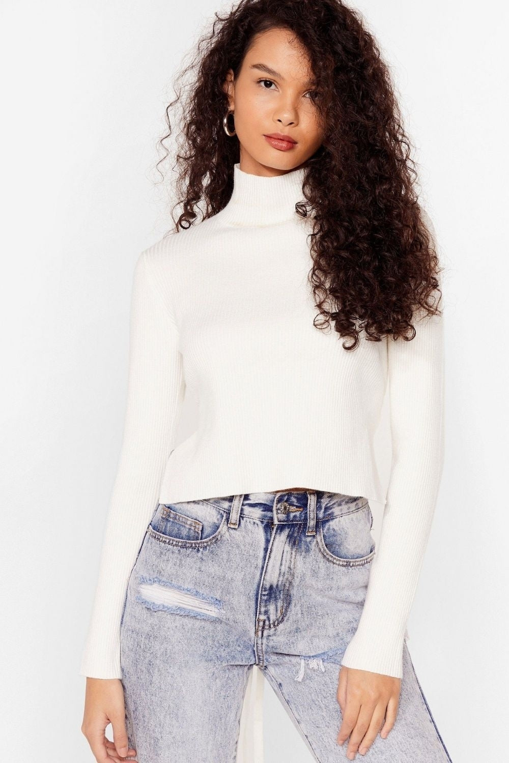 Open Tie Back Knitted
Turtleneck Top