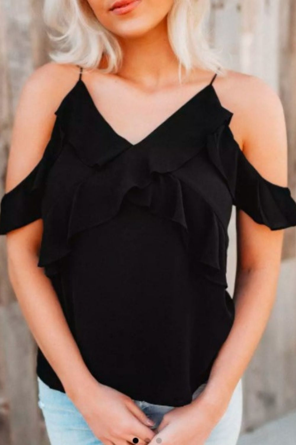Ruffled Cold Shoulder
Spaghetti Strap Blouse Black