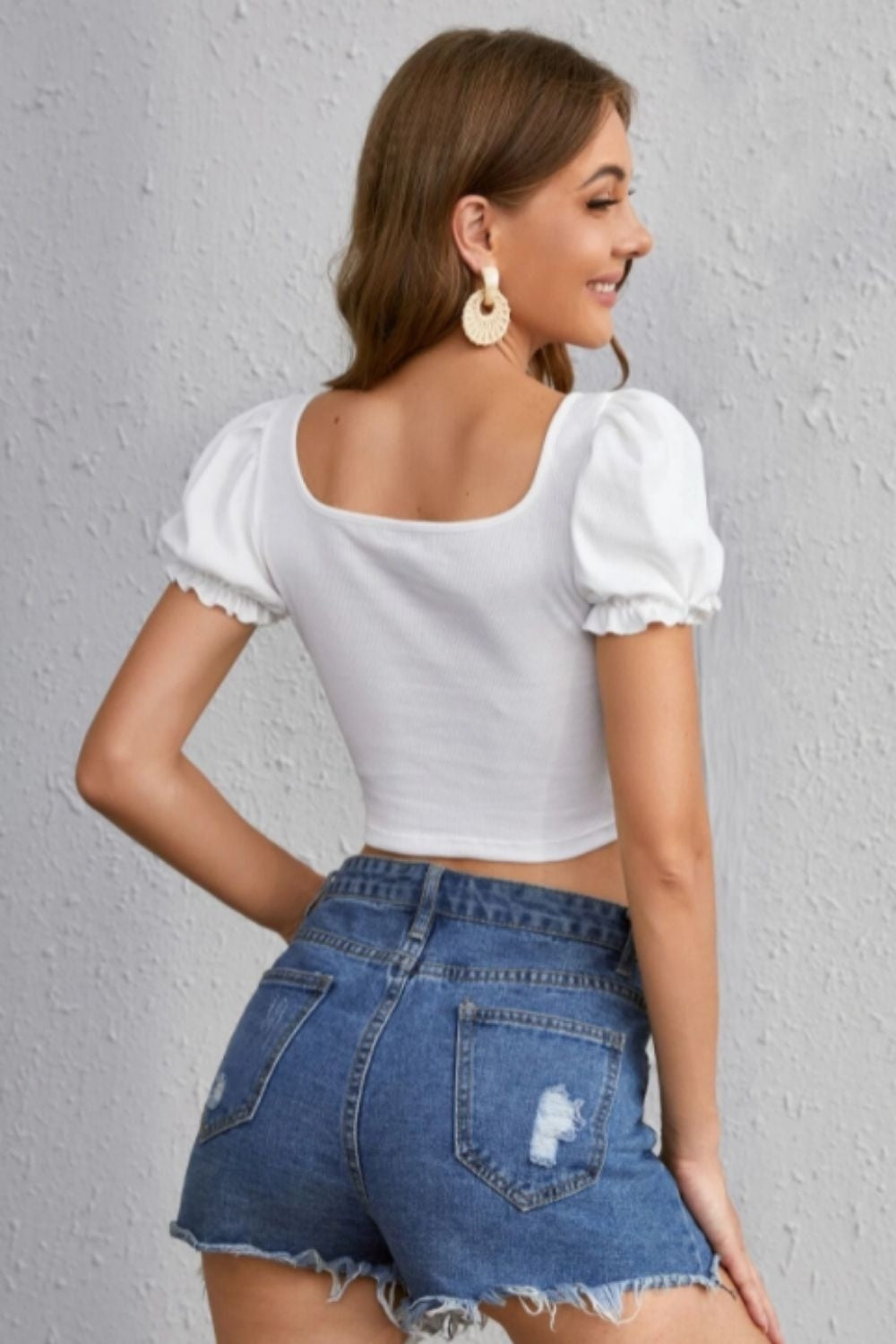 Tie Front Flounce Sleeve Crop Tee