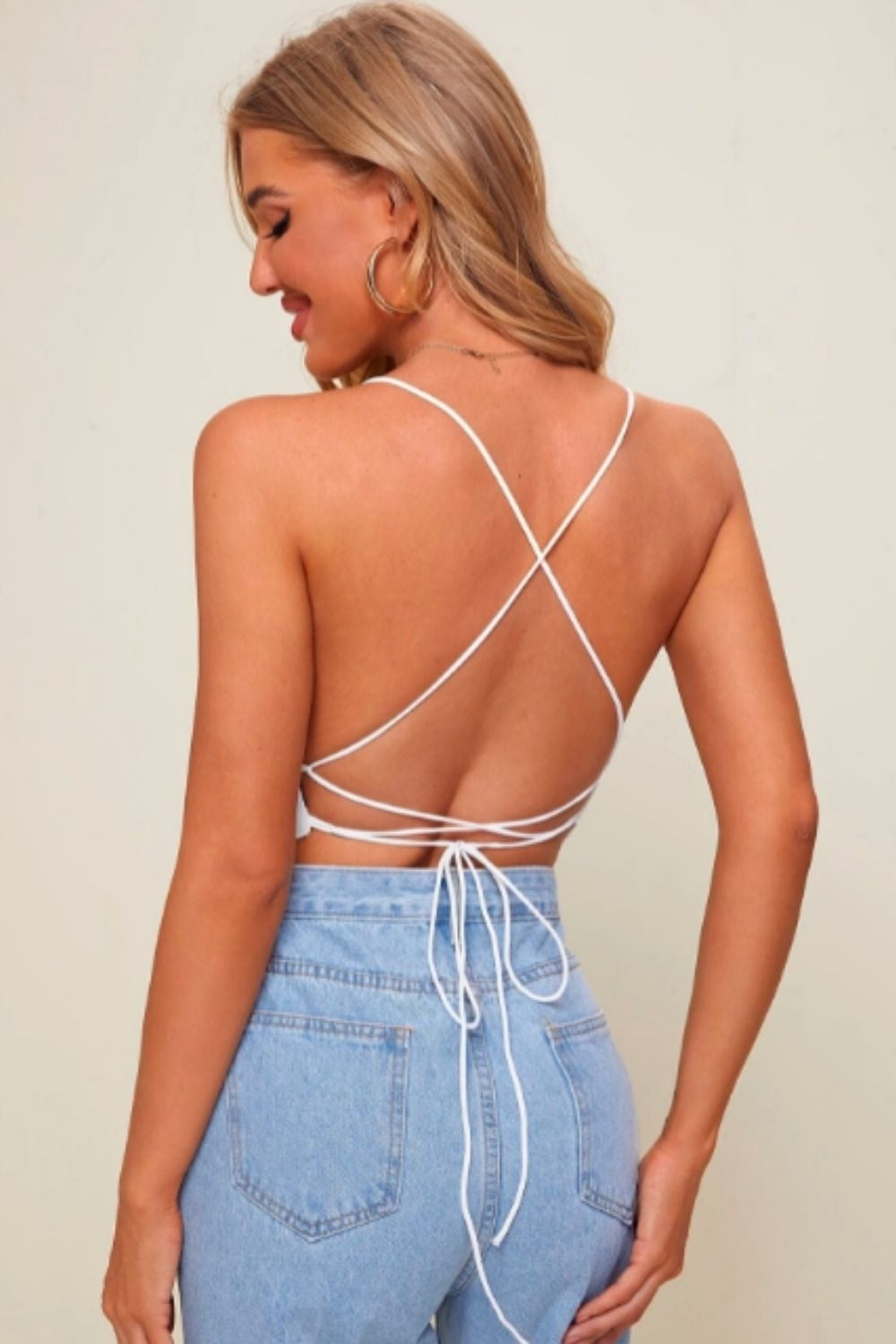 Sweetheart Neckline Curved Hem Top