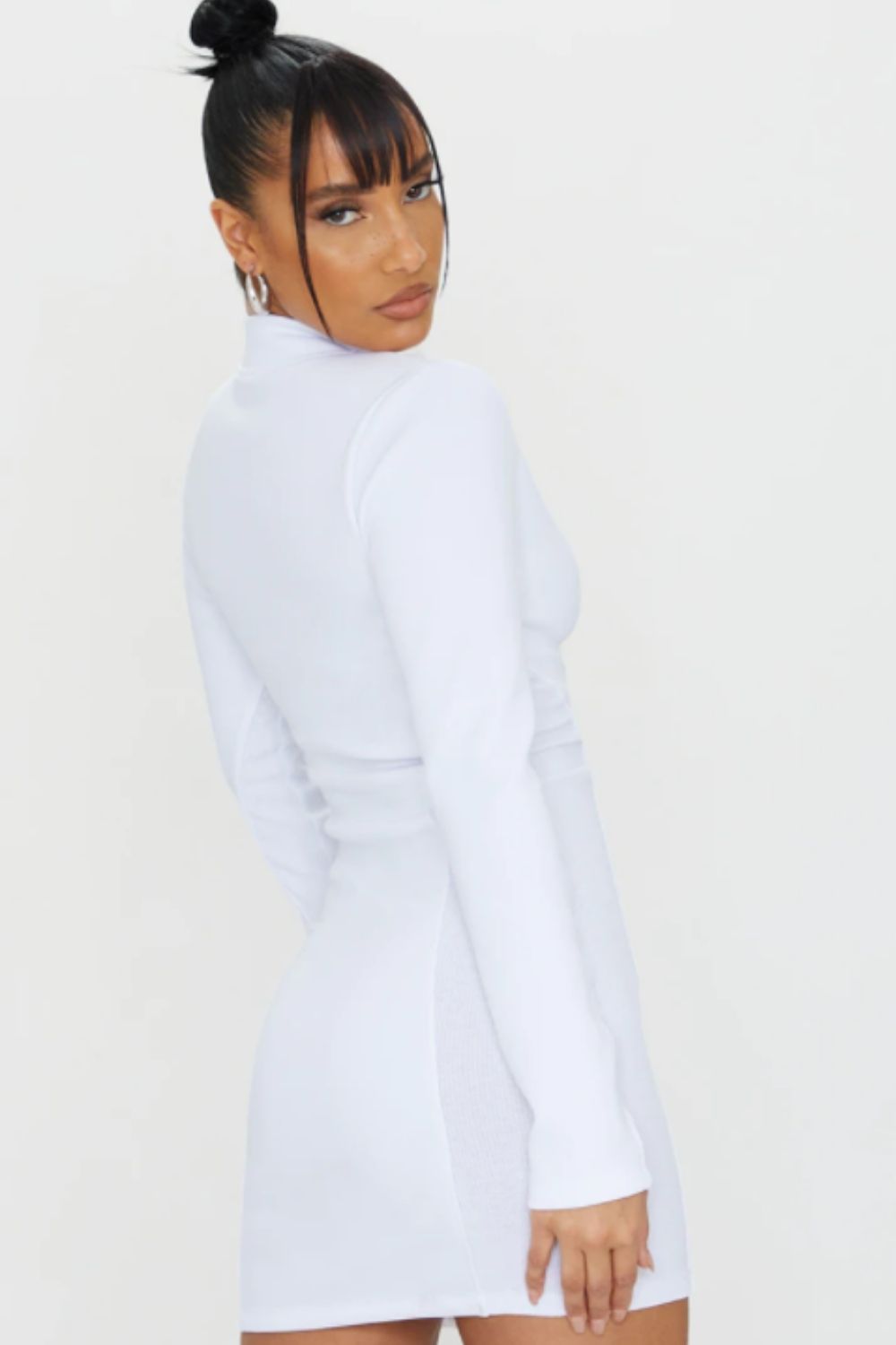 Plunging Neck White Full Sleeved Dress