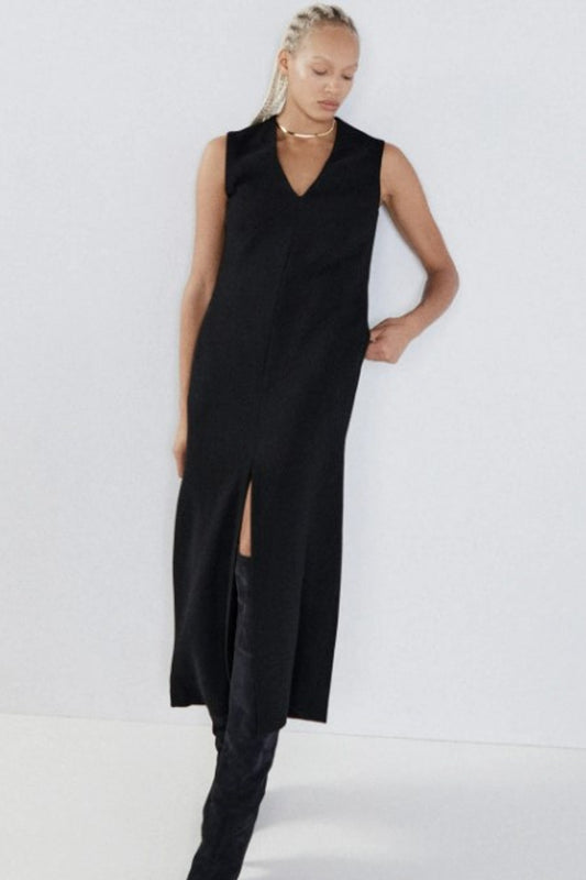 Yeoju Black Dress