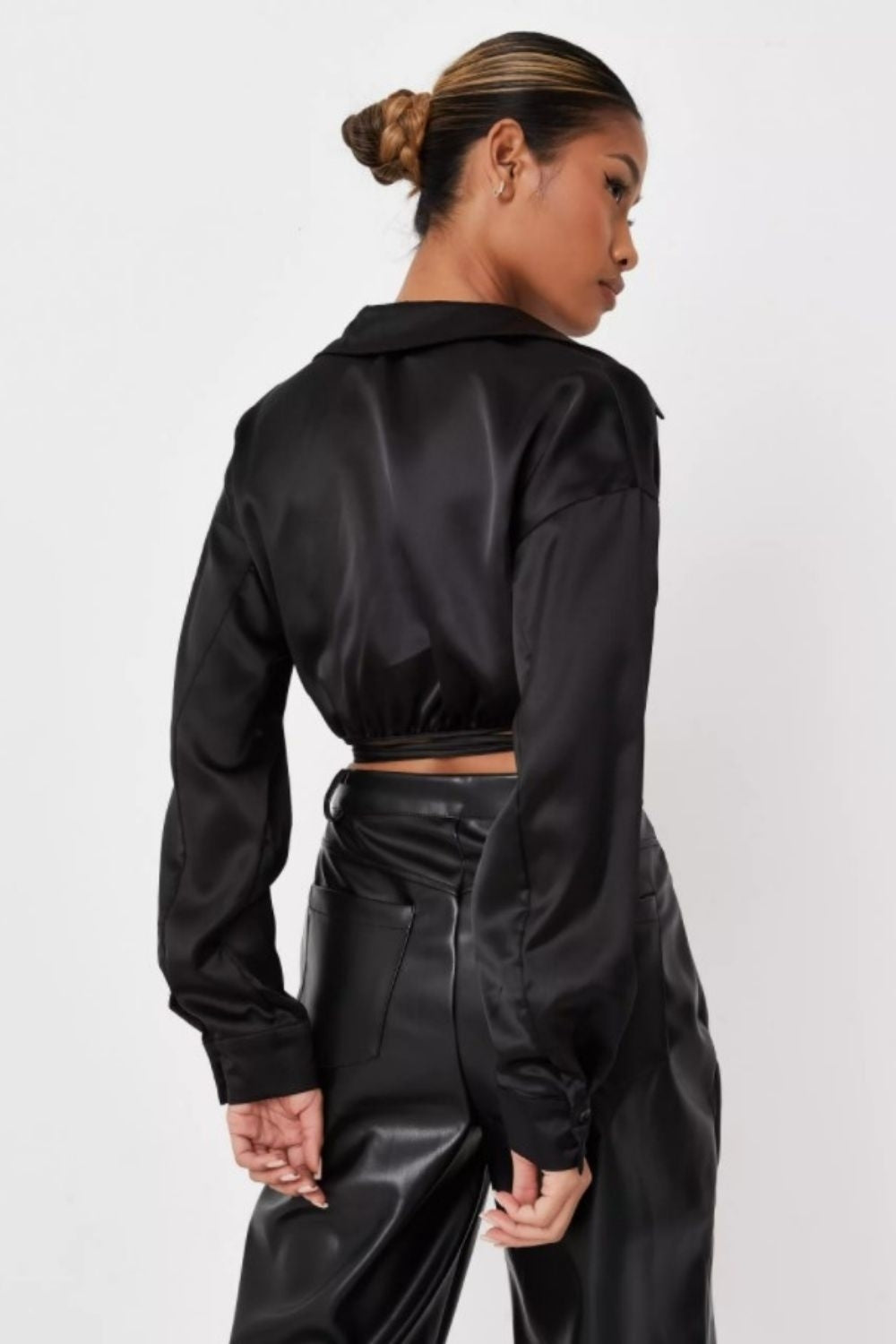 Black Wrap Around Full Sleeve Crop Top