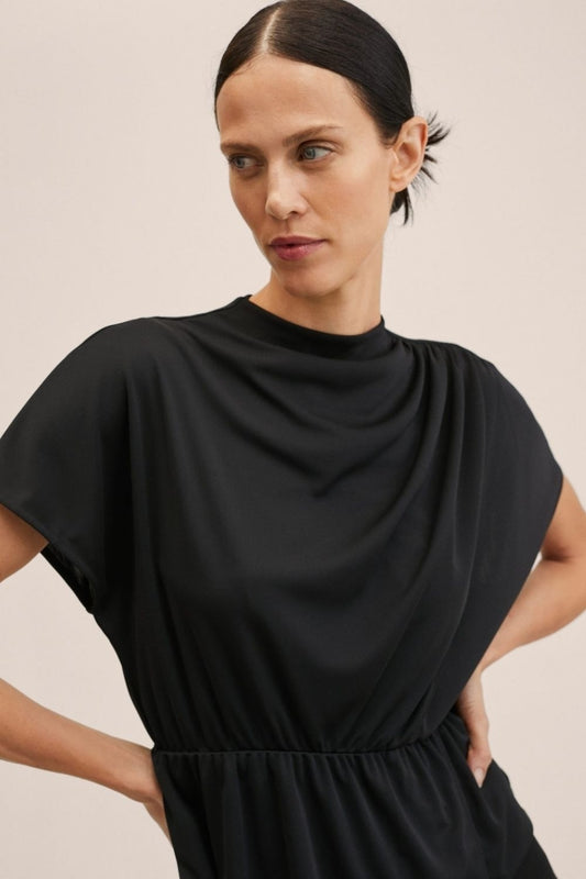 Round Neck Ruched Waist Top
