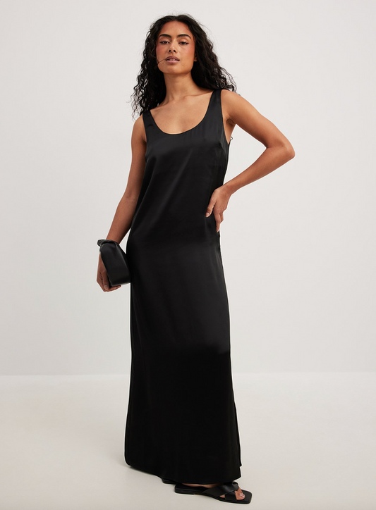 Finessa Black Dress