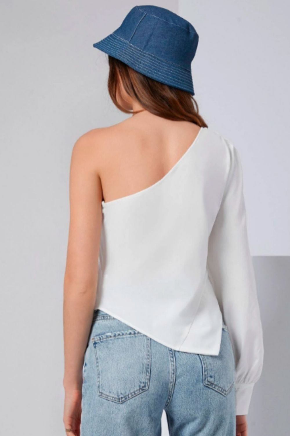 Solid One Shoulder Asymmetrical Hem Top