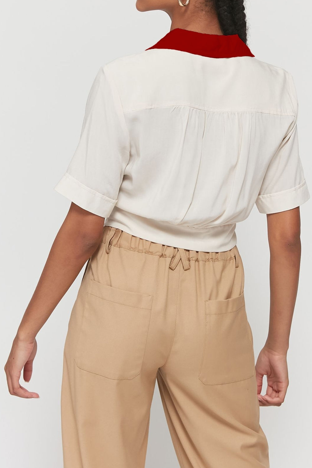 T Knot White And Red Top