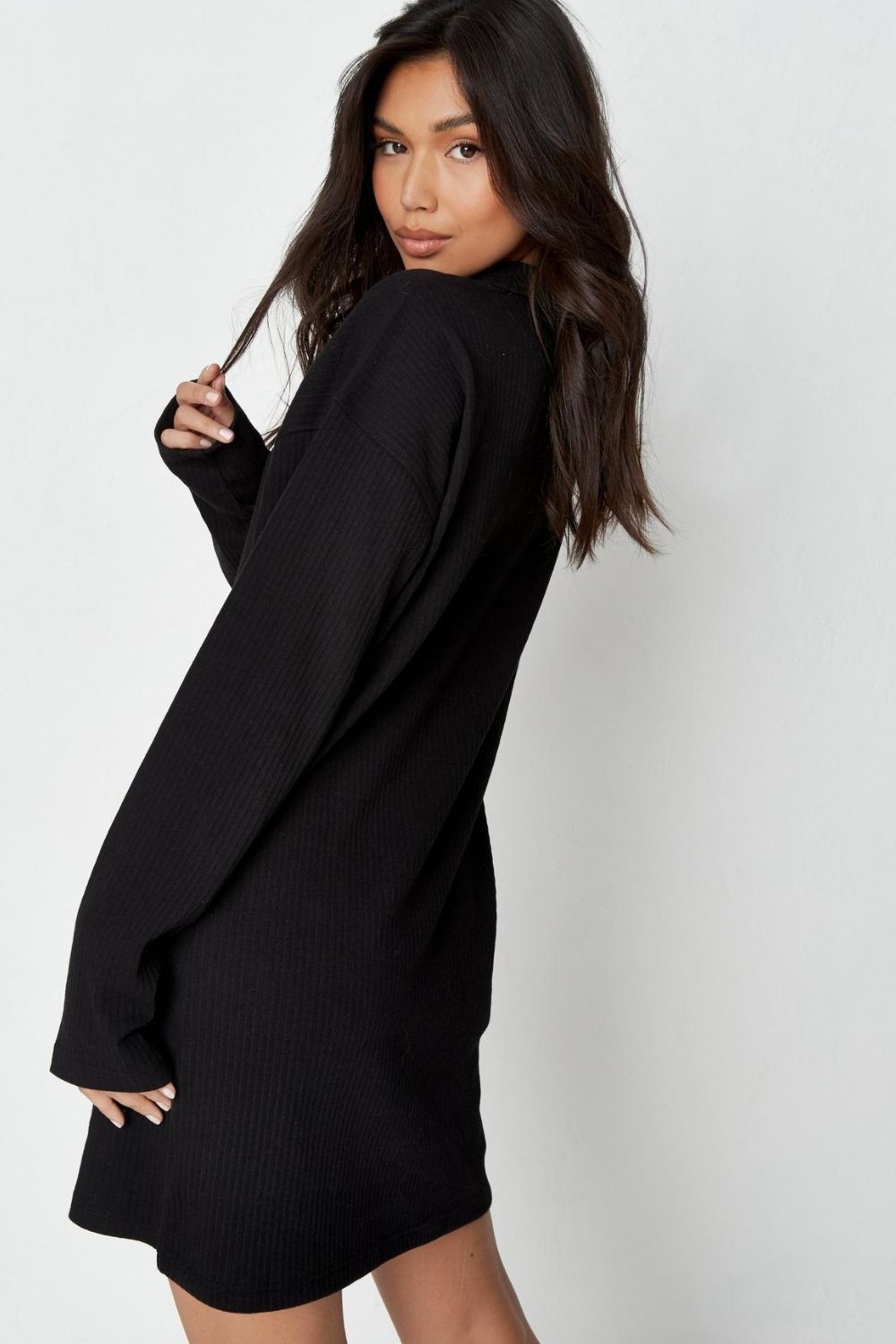 Collared full sleevs mini dress